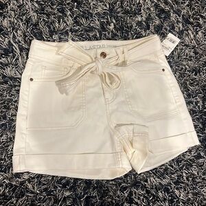 Women’s white jean shorts